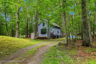  180 E Shore Drive, Dingmans Ferry, PA 18328 - Photo 20