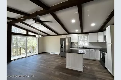  1187 Carriage Lane, Tobyhanna, PA 18466 - Photo 4