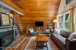 2394 Overlook Ln, Pocono Pines, PA 18350 - Photo 8
