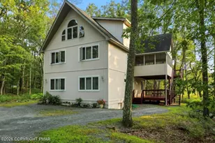 115 Buckboard Ln, Lords Valley, PA 18428 - Photo 2