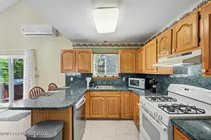 211 Nadine Blvd, Pocono Summit, PA 18346 - Photo 30