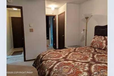  114 Oxford Street, Bushkill, PA 18324 - Photo 6