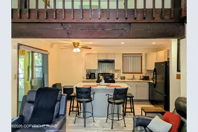  114 Oxford Street, Bushkill, PA 18324 - Photo 4