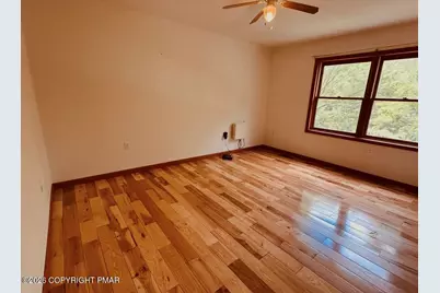  2536 Yellowstone Drive, Blakeslee, PA 18610 - Photo 18