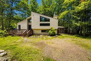 3322 Woodland Dr, Tobyhanna, PA 18466 - Photo 1