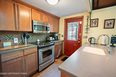  5599 Woodland Avenue, Pocono Pines, PA 18350 - Photo 12