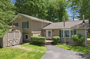 4142 Romeo Rd, Tobyhanna, PA 18466 - Photo 2