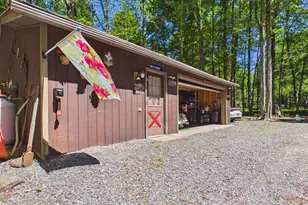258 Paxinos Dr, Pocono Lake, PA 18347 - Photo 40