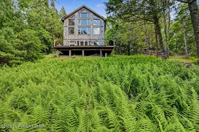  1596 Penn Forest Lane, Stroudsburg, PA 18360 - Photo 2