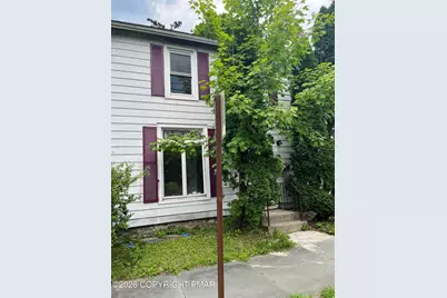  202 N Courtland Street, East Stroudsburg, PA 18301 - Photo 2