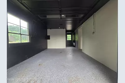  37 Mill Creek Rd, Unit 4 (Garage), East Stroudsburg, PA 18301 - Photo 4