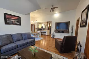 352 Hollow Rd, East Stroudsburg, PA 18302 - Photo 6