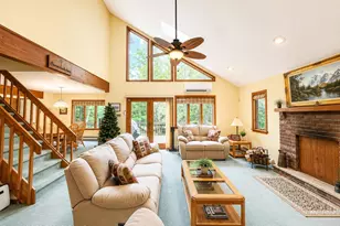 1778 Otsego Ln, Tobyhanna, PA 18466 - Photo 8