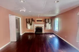 105 Hobbit Dr, Tamiment, PA 18371 - Photo 12