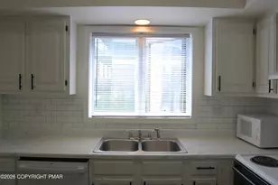 719 Main St, Stroudsburg, PA 18360 - Photo 2