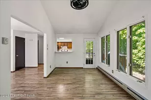 221 Somerset Dr, East Stroudsburg, PA 18301 - Photo 12