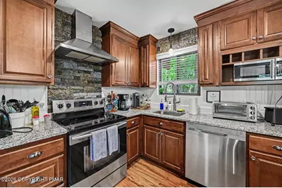  314 Hyland Drive, East Stroudsburg, PA 18301 - Photo 22