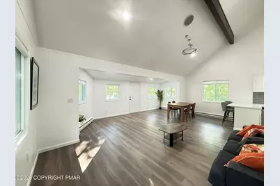  117 Clifton Drive, Bushkill, PA 18324 - Photo 8