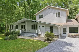 291 Berry Ln, Pocono Lake, PA 18347 - Photo 4