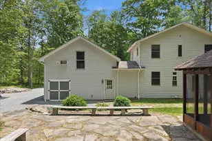 291 Berry Ln, Pocono Lake, PA 18347 - Photo 94