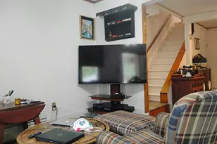 85 E 3rd St, Jim Thorpe, PA 18229 - Photo 8
