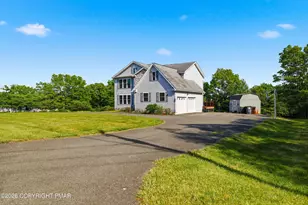 2607 Ramon Dr, Blakeslee, PA 18610 - Photo 4