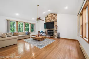 58 Bender Rd, Gouldsboro, PA 18424 - Photo 4