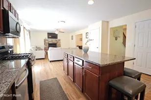 7205 Wigwam Way, Tobyhanna, PA 18466 - Photo 12
