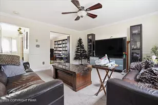 1025 Juno Dr, Effort, PA 18330 - Photo 6