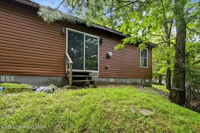  186 Sky Hawk Trail, Scotrun, PA 18355 - Photo 6