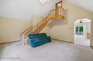 8704 Sherwood Dr, Kunkletown, PA 18058 - Photo 10