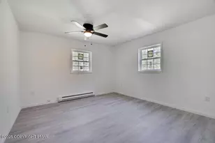 3119 Essex Rd, Tobyhanna, PA 18466 - Photo 14