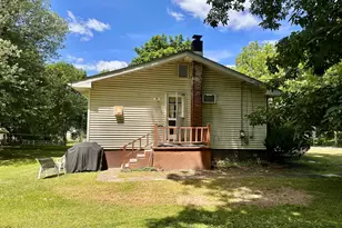 22 Independence Rd, East Stroudsburg, PA 18301 - Photo 6