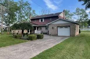 1551 Lakeview Dr, White Haven, PA 18661 - Photo 2