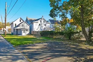 277 S Courtland St, East Stroudsburg, PA 18301 - Photo 34