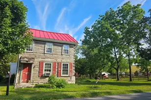9128 Slateville Rd, Kempton, PA 19529 - Photo 2