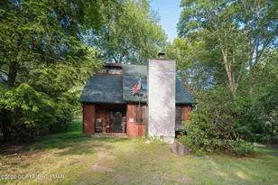 328 Miller Dr, Pocono Pines, PA 18350 - Photo 2