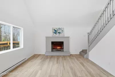  838 Country Place Drive, Tobyhanna, PA 18466 - Photo 14