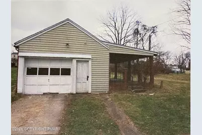  321 Agnew Road, Jeannette, PA 15644 - Photo 2