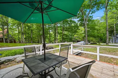  133 Oxford Street, Bushkill, PA 18324 - Photo 32