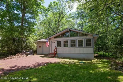  304 Long View Lane, Pocono Pines, PA 18350 - Photo 2