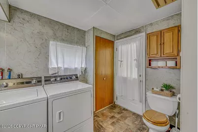 33 Pine Street, Lehighton, PA 18235 - Photo 16