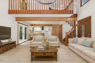 4366 Skyline Dr, Canadensis, PA 18325 - Photo 16