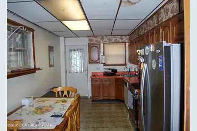  254 E South Street, Allentown, PA 18109 - Photo 4