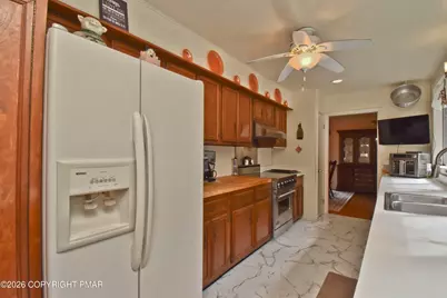  148 Tree Line Drive, East Stroudsburg, PA 18301 - Photo 12