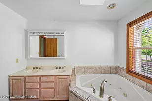 121 Brandyshire Dr, Tamiment, PA 18371 - Photo 38