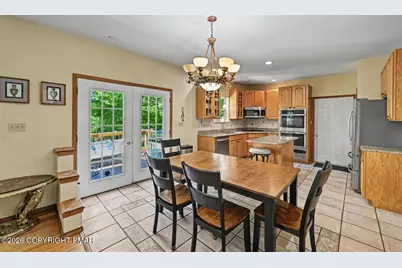  121 Brandyshire Drive, Tamiment, PA 18371 - Photo 10