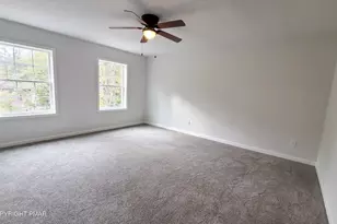 133 Mountain Dr, Greentown, PA 18426 - Photo 12