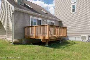 3385 Windermere Dr, Bushkill, PA 18324 - Photo 14