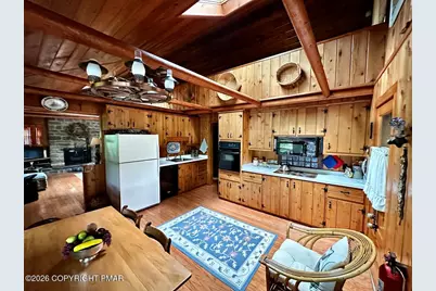  322 Crescent Lake Road, Scotrun, PA 18355 - Photo 8